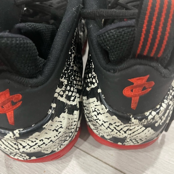 Nike Air Foamposite One Albino Snakeskin - Picture 2 of 8